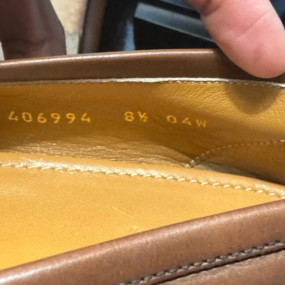 Gucci Jordaan Leather Loafers